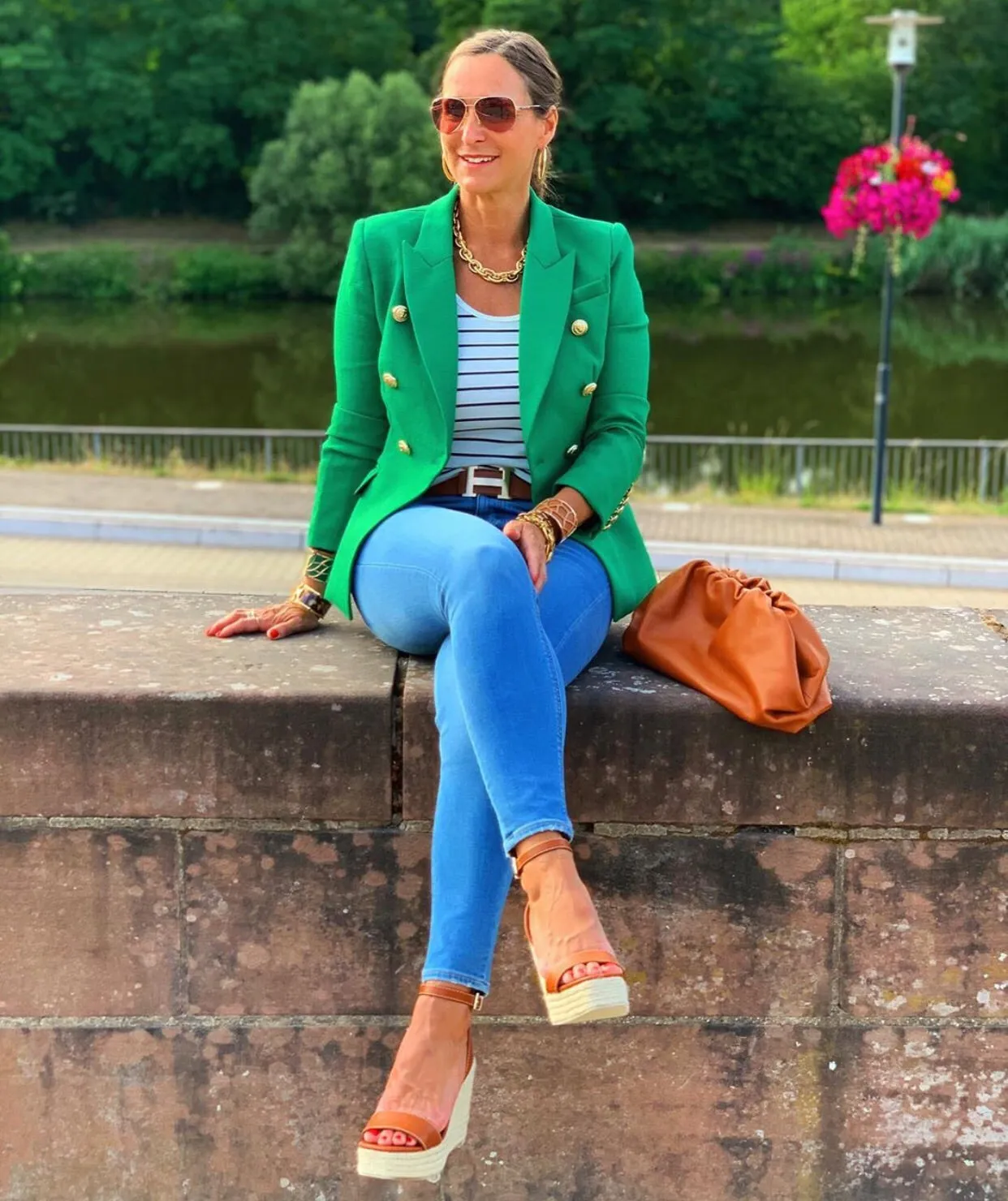 ICONIC EMERALD GREEN WITH GOLD BUTTON BLAZER