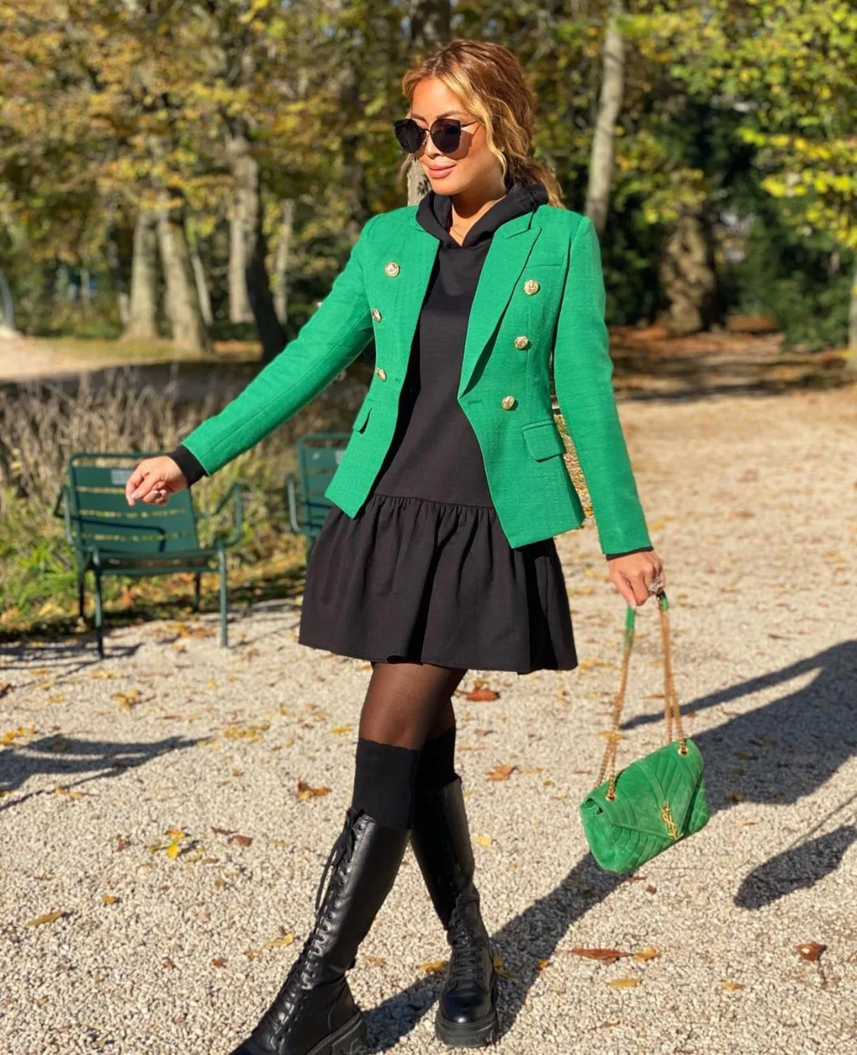 ICONIC EMERALD GREEN WITH GOLD BUTTON BLAZER