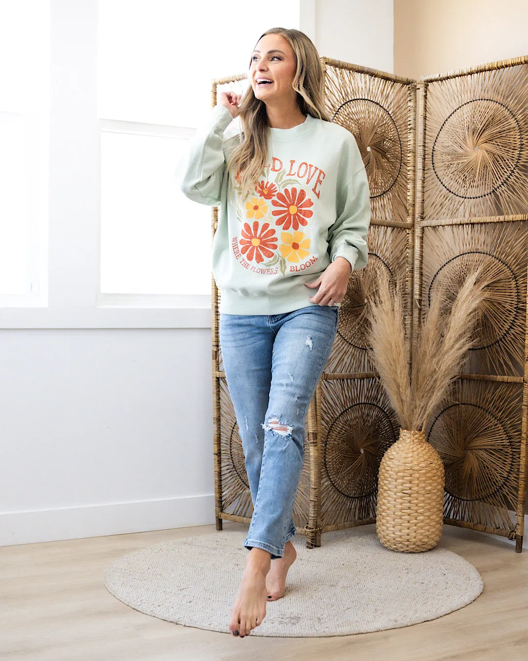 Wild Love Mint Sweatshirt